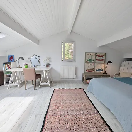 Tatil Evi Etxecosy Maison Piscine A Bidart