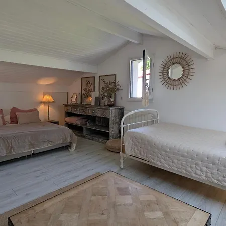 Tatil Evi Etxecosy Maison Piscine A