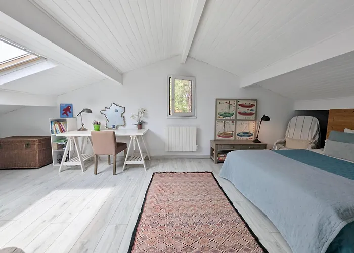 Tatil Evi Etxecosy Maison Piscine A Bidart