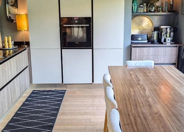 Etxecosy Maison Piscine A Tatil Evi Bidart