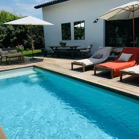 Etxecosy Maison Piscine A * Bidart