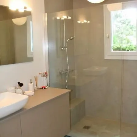 Holiday home Etxecosy Maison Piscine A Bidart